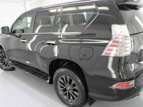 Used 2021 Lexus GX 460 Premium AWD/4WD image 16
