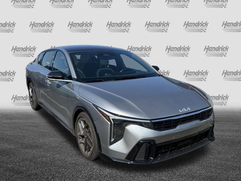 Used 2025 Kia K4 GT-Line Turbo FWD image 2