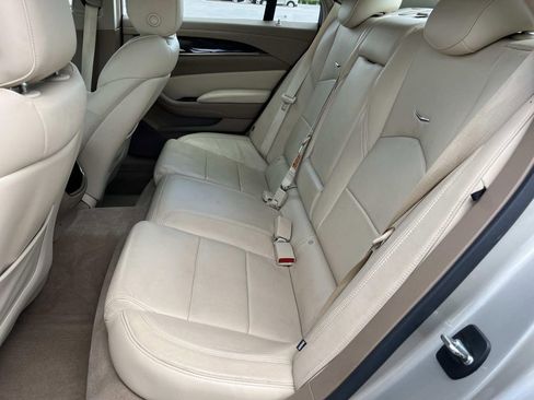 Used 2015 Cadillac CTS Luxury RWD image 18