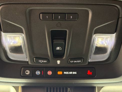Used 2024 GMC Sierra 2500 AT4 w/ AT4 Preferred Package AWD/4WD image 44