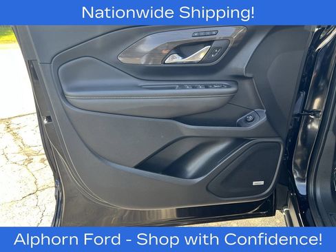 Used 2023 GMC Terrain Denali w/ LPO, Floor Liner Package AWD/4WD image 11