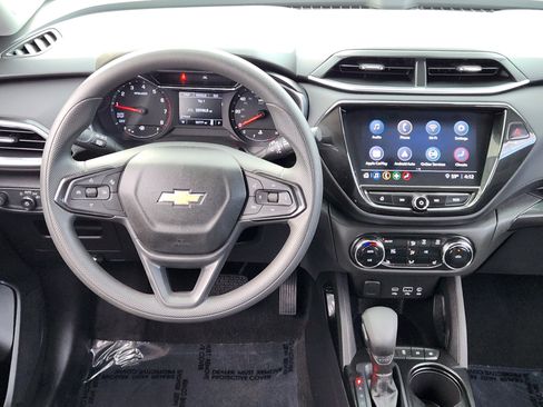 Certified 2022 Chevrolet TrailBlazer LT w/ Convenience Package image 28