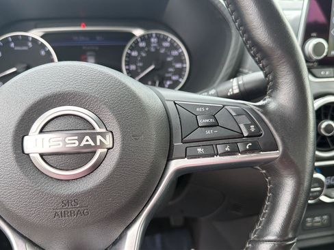 Used 2025 Nissan Sentra SV w/ All-Weather Package FWD image 22