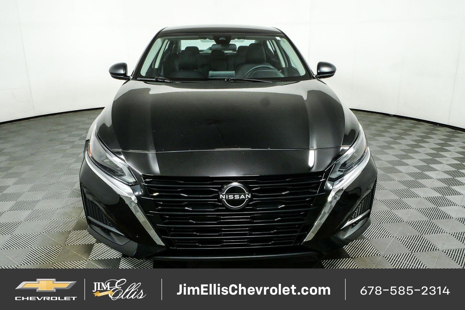 Used 2024 Nissan Altima 2.5 SV FWD image 25