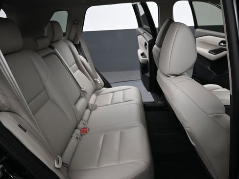 Used 2023 Nissan Rogue SL w/ SL Premium Package FWD image 33