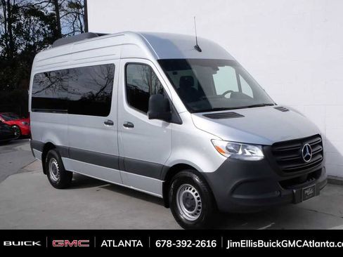 Used 2024 Mercedes-Benz Sprinter 2500 image 24