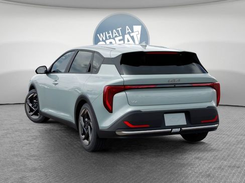 New 2026 Kia K4 EX FWD image 4