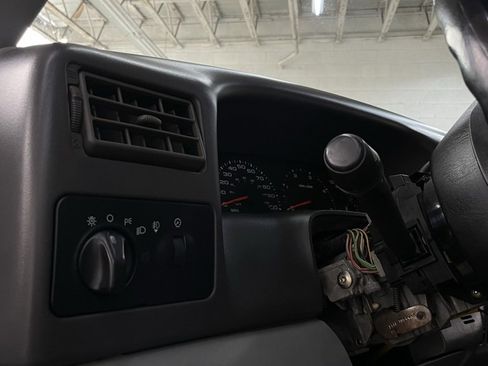 Used 2002 Ford F250 4x4 Crew Cab Super Duty image 19