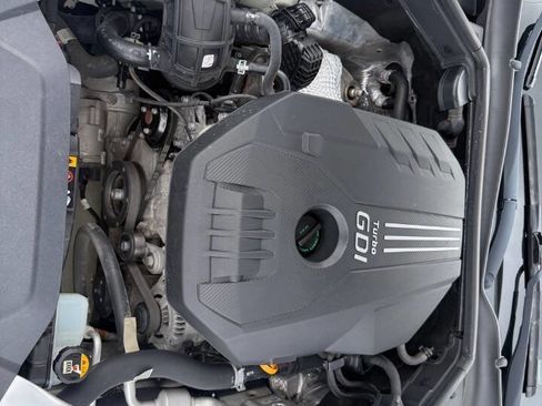 Used 2019 Kia Stinger RWD image 32