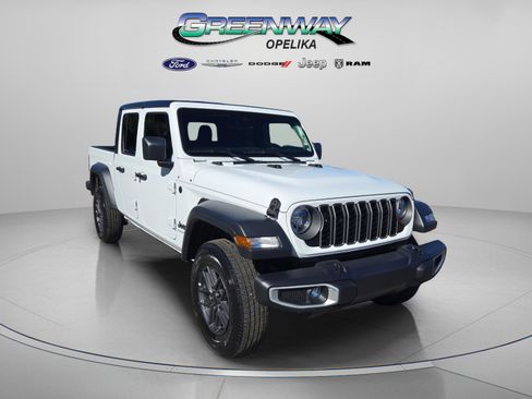 New 2025 Jeep Gladiator Sport image 1