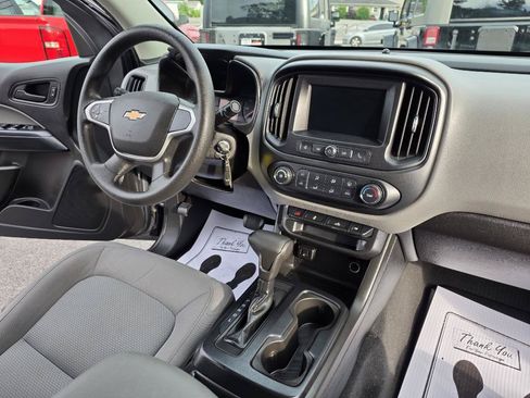 Used 2020 Chevrolet Colorado W/T w/ WT Convenience Package RWD image 30