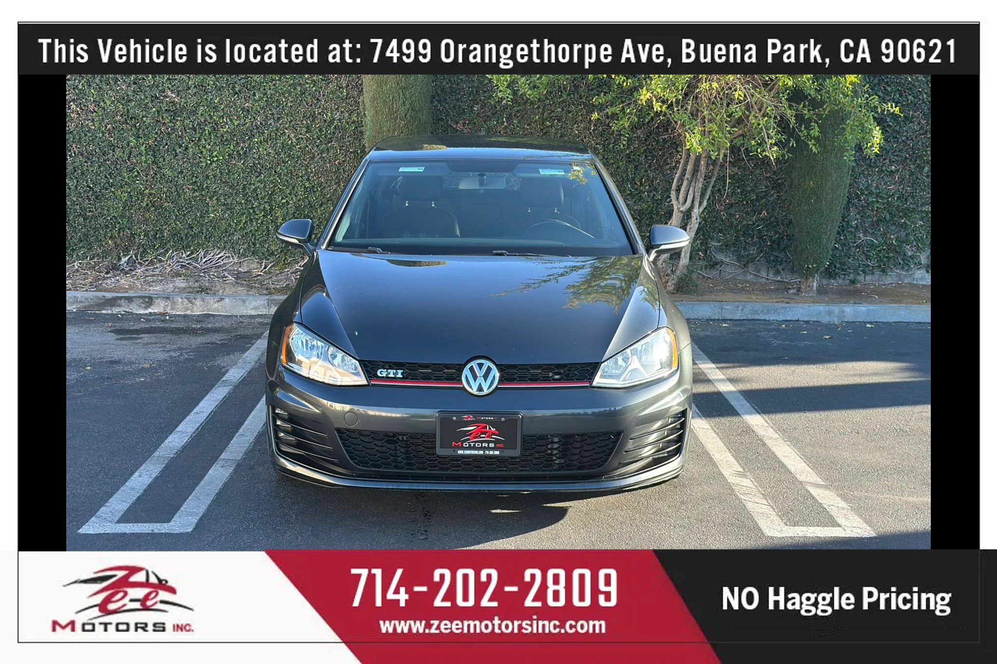 Used 2016 Volkswagen Golf 4-Door FWD image 3