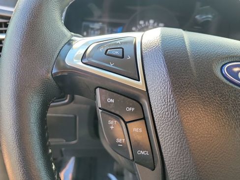 Certified 2024 Ford Edge SEL w/ Convenience Package AWD/4WD image 18