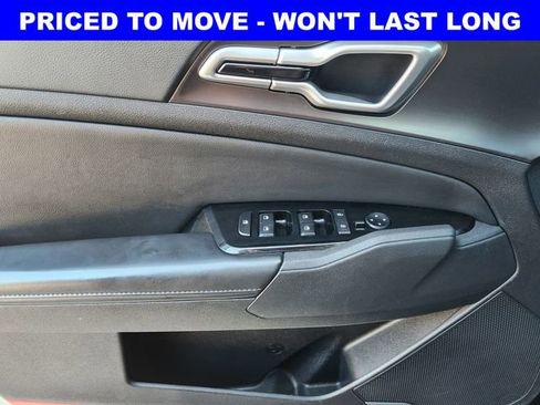 Used 2023 Kia Sportage EX FWD image 24