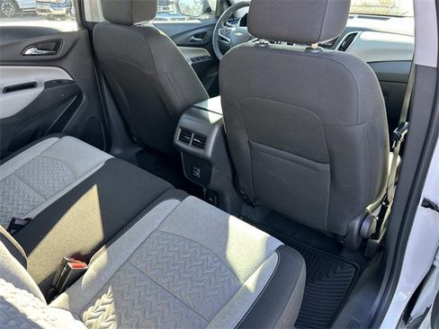 Used 2023 Chevrolet Equinox LT image 25