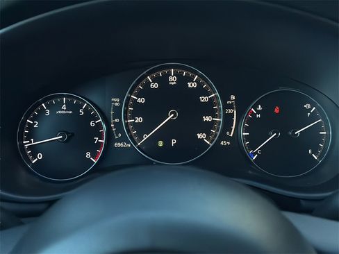 Used 2025 MAZDA MAZDA3 s image 25