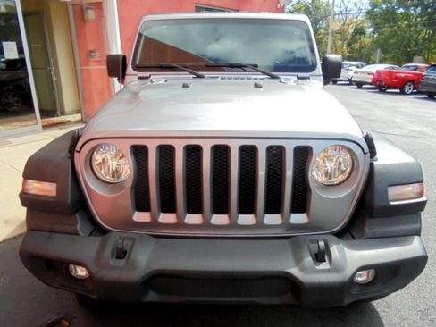 Used 2020 Jeep Wrangler Unlimited Sport image 28