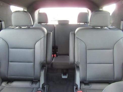 New 2025 Chevrolet Traverse LT w/ Enhanced Driving Package image 26