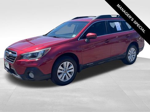 Used 2019 Subaru Outback 2.5i Premium AWD/4WD image 3