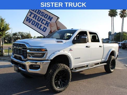 Used 2024 RAM 2500 Big Horn AWD/4WD image 1