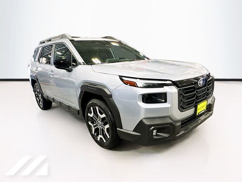 New 2026 Subaru Outback Touring XT image 3