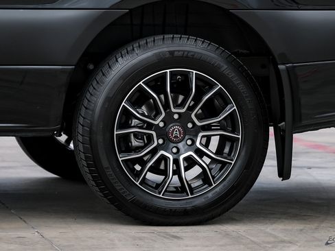 Used 2022 Mercedes-Benz Sprinter 2500 image 73