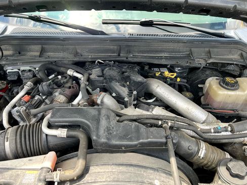 Used 2013 Ford F350 Lariat w/ Chrome Pkg image 17