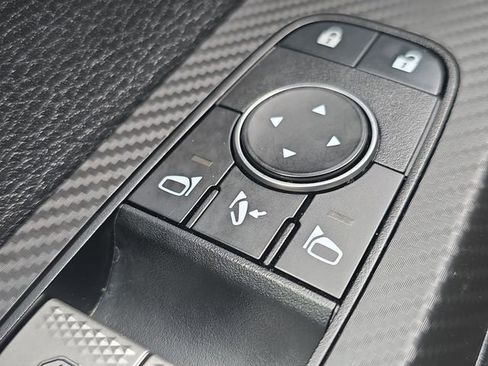 Used 2023 Mitsubishi Outlander SE AWD/4WD image 31