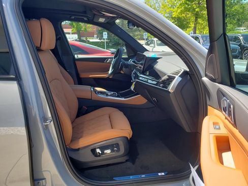 New 2026 BMW X5 xDrive50e AWD/4WD image 17