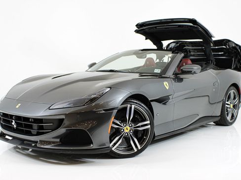 Certified 2022 Ferrari Portofino M RWD image 66