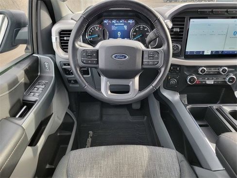 Certified 2022 Ford F150 XLT w/ Equipment Group 302A High image 31