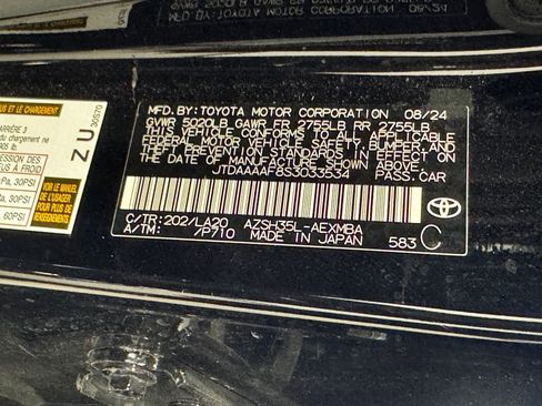 Used 2025 Toyota Crown AWD/4WD image 40