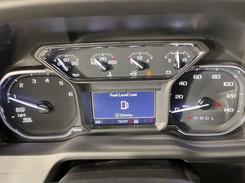 Used 2022 GMC Sierra 1500 AT4 w/ AT4 Premium Package image 33