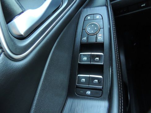 Used 2021 Nissan Rogue SL FWD image 27