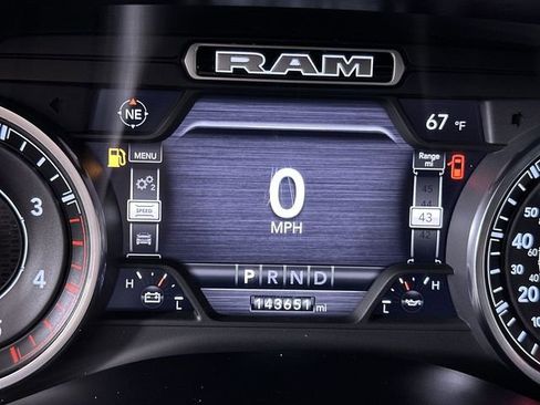 Used 2020 RAM 2500 Laramie w/ Night Edition image 12