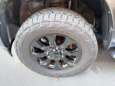 Used 2023 RAM 2500 Laramie AWD/4WD image 8