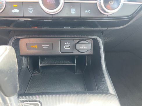 Used 2023 Honda Civic Sport image 26