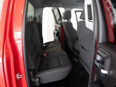 Used 2017 Chevrolet Silverado 1500 LT AWD/4WD image 18