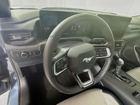 Used 2024 Ford Mustang Coupe image 11