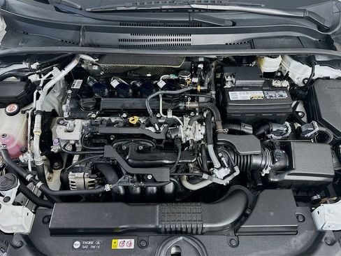 Used 2021 Toyota Corolla SE w/ SE Premium Package image 31