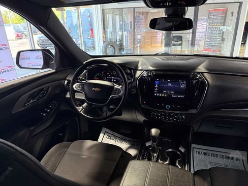 Used 2023 Chevrolet Traverse LT w/ LPO, Floor Liner Package AWD/4WD image 29