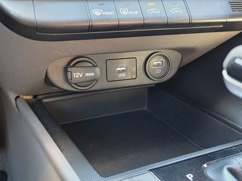 Used 2023 Hyundai Elantra SEL w/ Cargo Package image 26