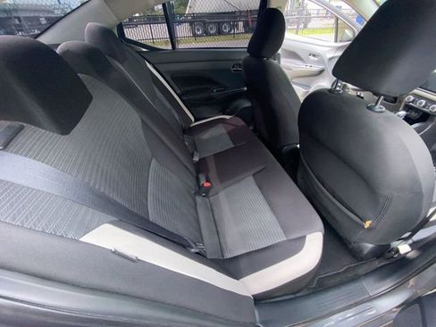 Used 2021 Nissan Versa SV FWD image 24