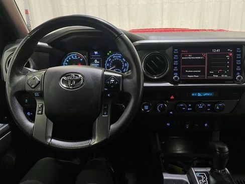Certified 2022 Toyota Tacoma TRD Sport AWD/4WD image 20