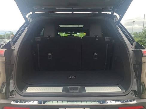 Used 2025 INFINITI QX60 Autograph w/ Cargo Package AWD/4WD image 35