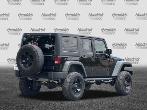 Used 2017 Jeep Wrangler Unlimited Sport AWD/4WD image 5