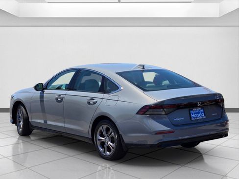 Used 2026 Honda Accord EX-L image 7
