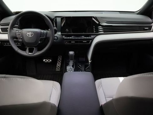 Certified 2026 Toyota Camry SE image 24