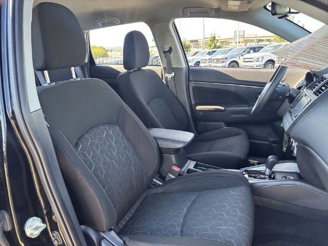 Used 2025 Mitsubishi Outlander Sport ES AWD/4WD image 32