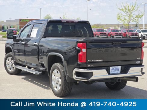 Used 2020 Chevrolet Silverado 2500 LTZ w/ LTZ Plus Package AWD/4WD image 15